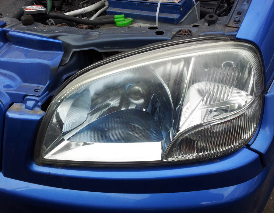 Suzuki Ignis Sport headlight-passenger-side-front